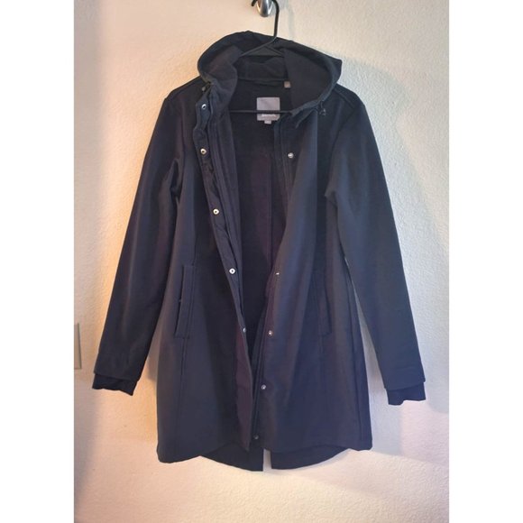 Bench Jackets & Coats Bench Black Softshell Jacket Size Med Poshmark